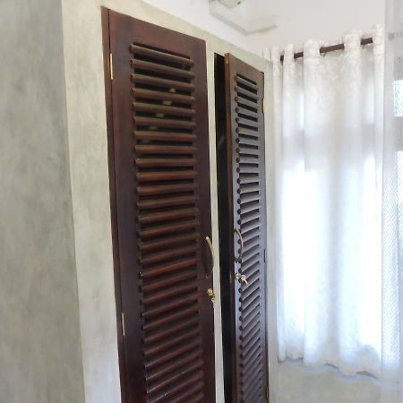 Asantha Guest House Unawatuna Extérieur photo